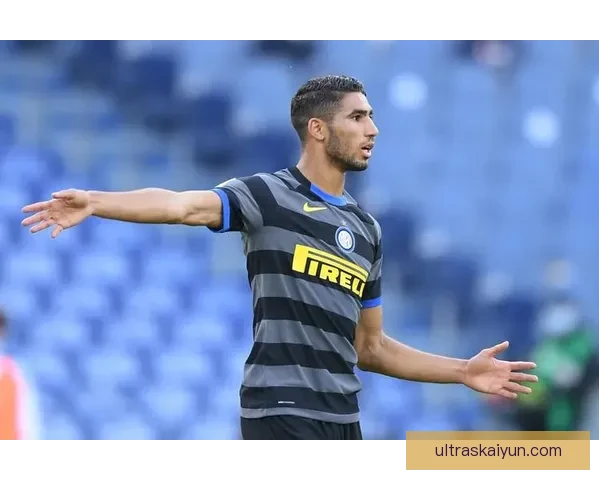 阿什拉夫在欧冠小组赛中表现稳健，成功零封对手保持不败纪录